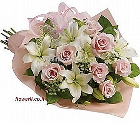 זר הגשה ורוד לבן זר הגשה ורוד לבן